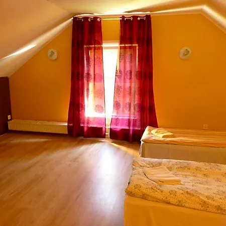 Viva Pirita Hostel *